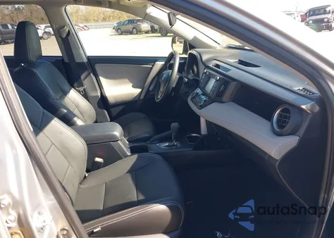 2018 Toyota Rav4 Xle from USA, damaged, VIN JTMWFREV8JD131950